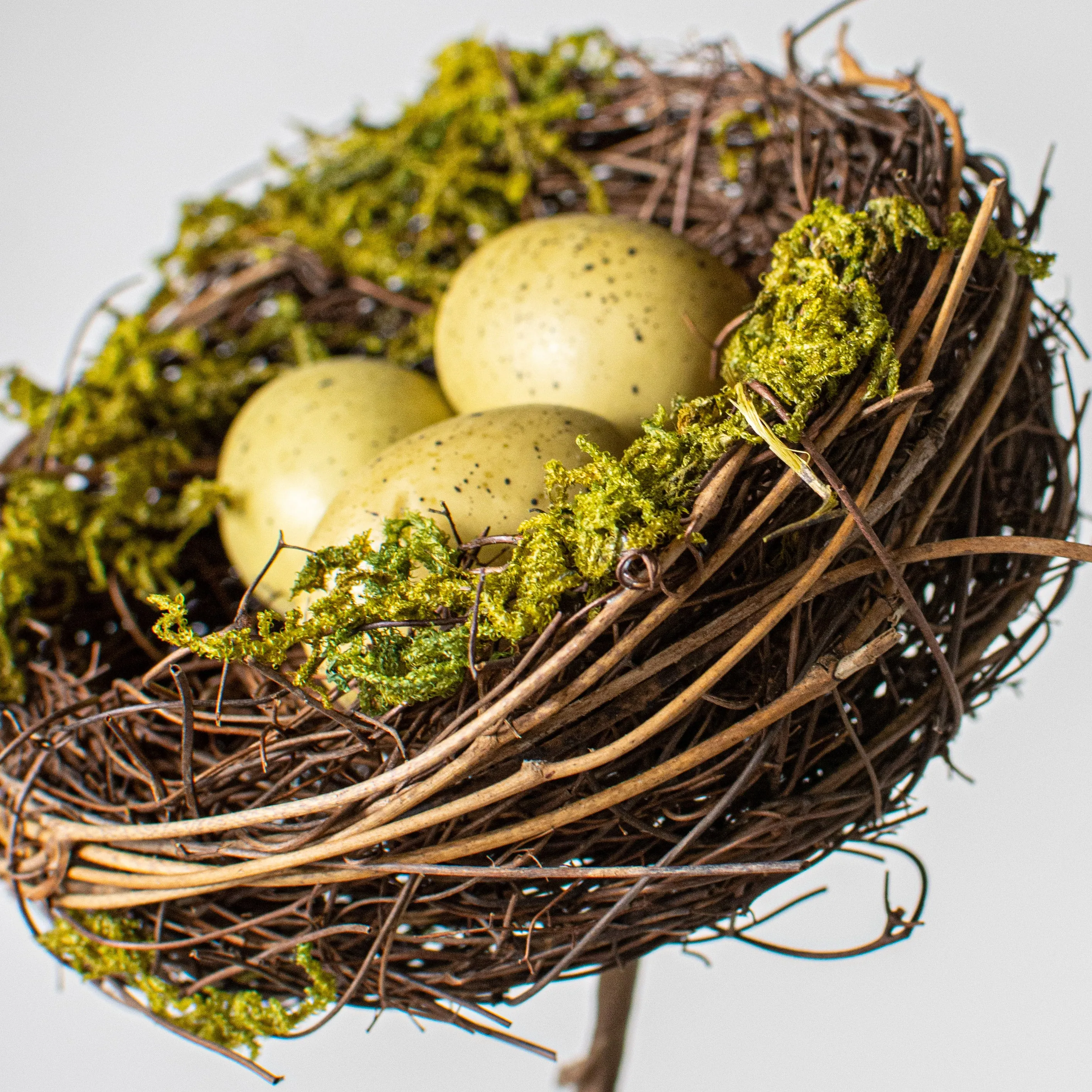 10" Mossy Bird Nest with Eggs Pick