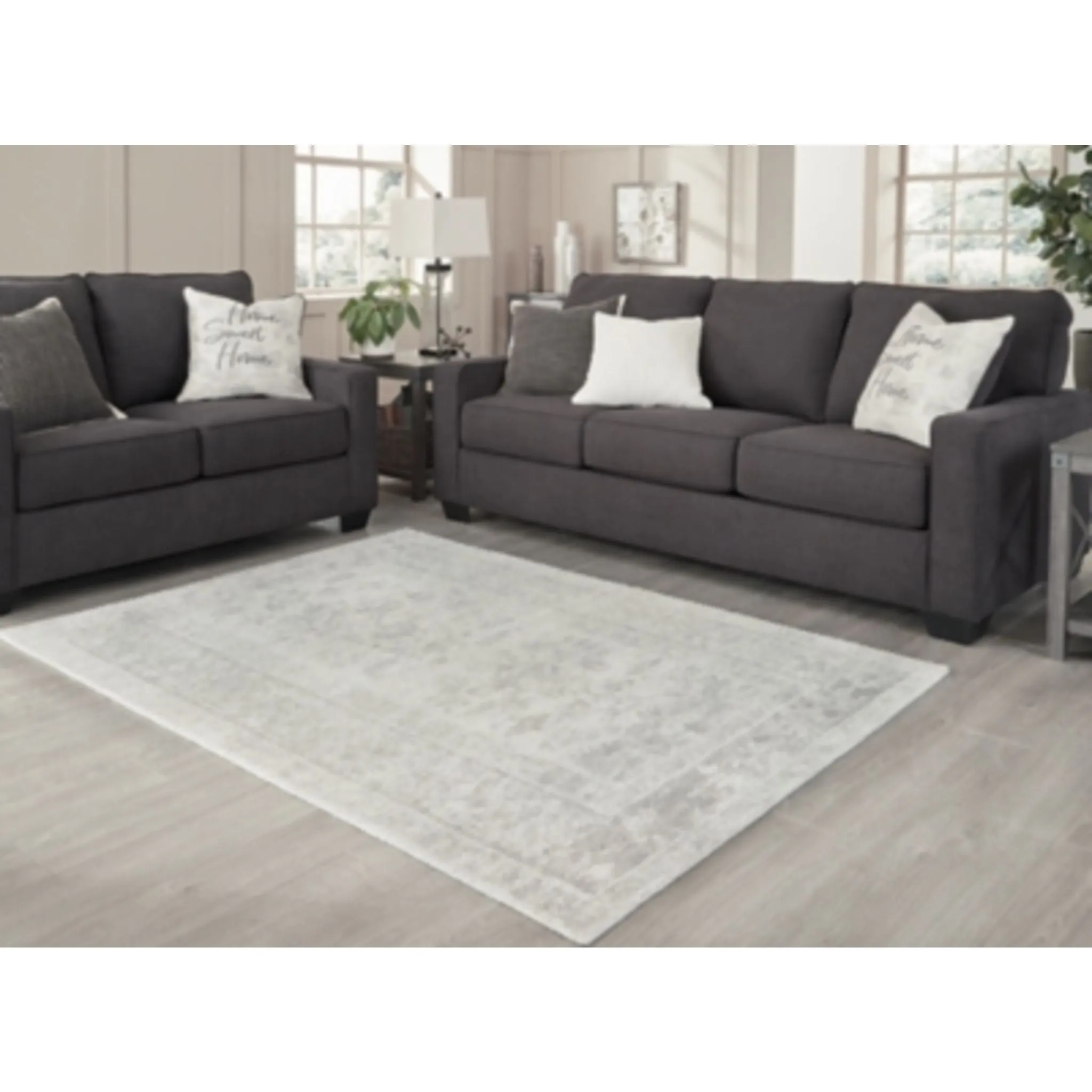 Abanish Area Rug - 5'x7'