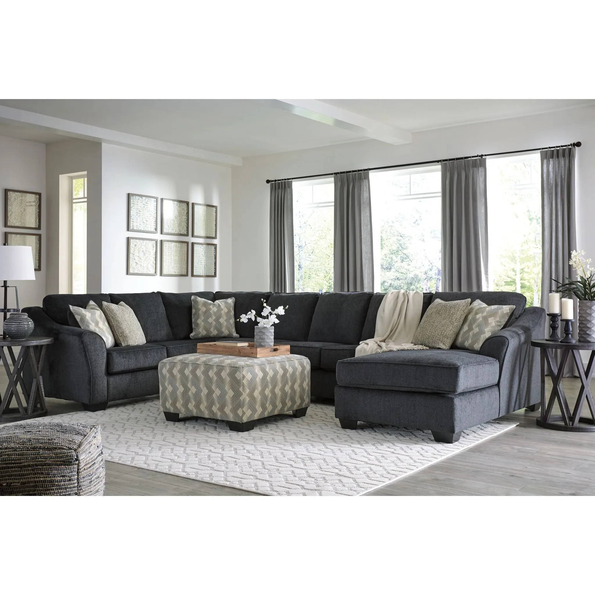 Eltmann 4 Piece Sectional