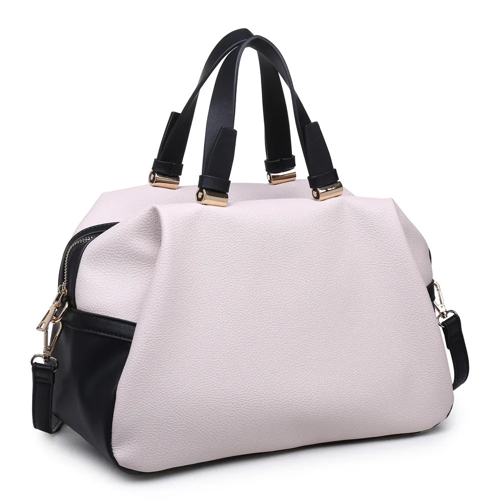 Gwen Satchel
