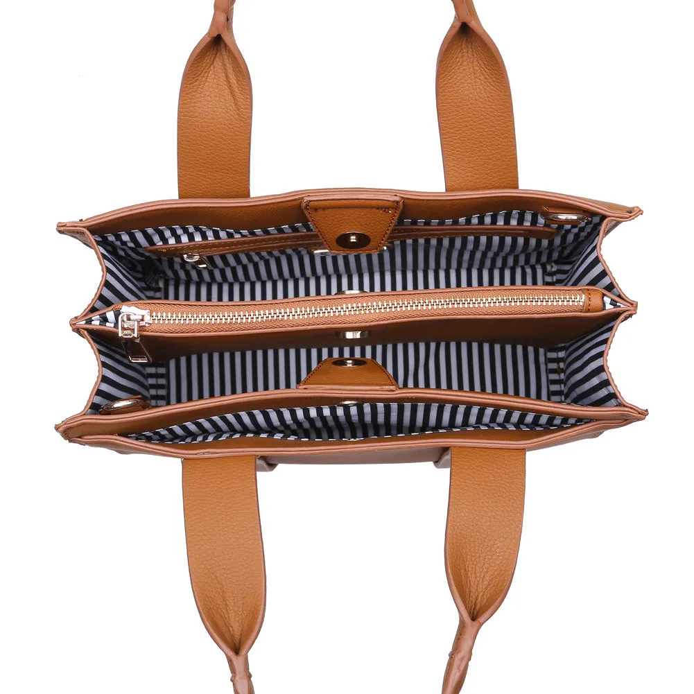 Kelly Satchel