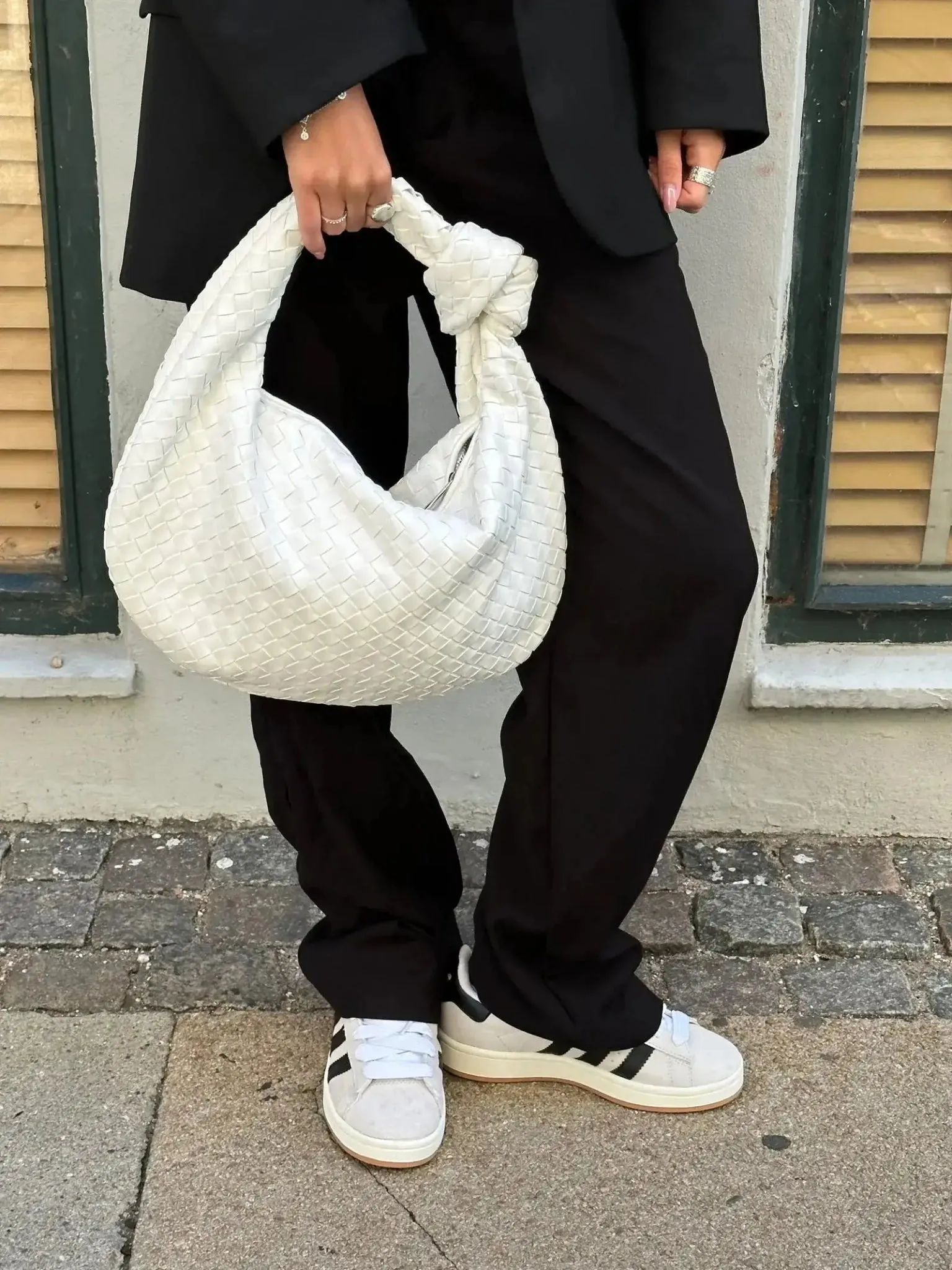 Piper | Compact Woven Handbag with Knot Handle | Medium size