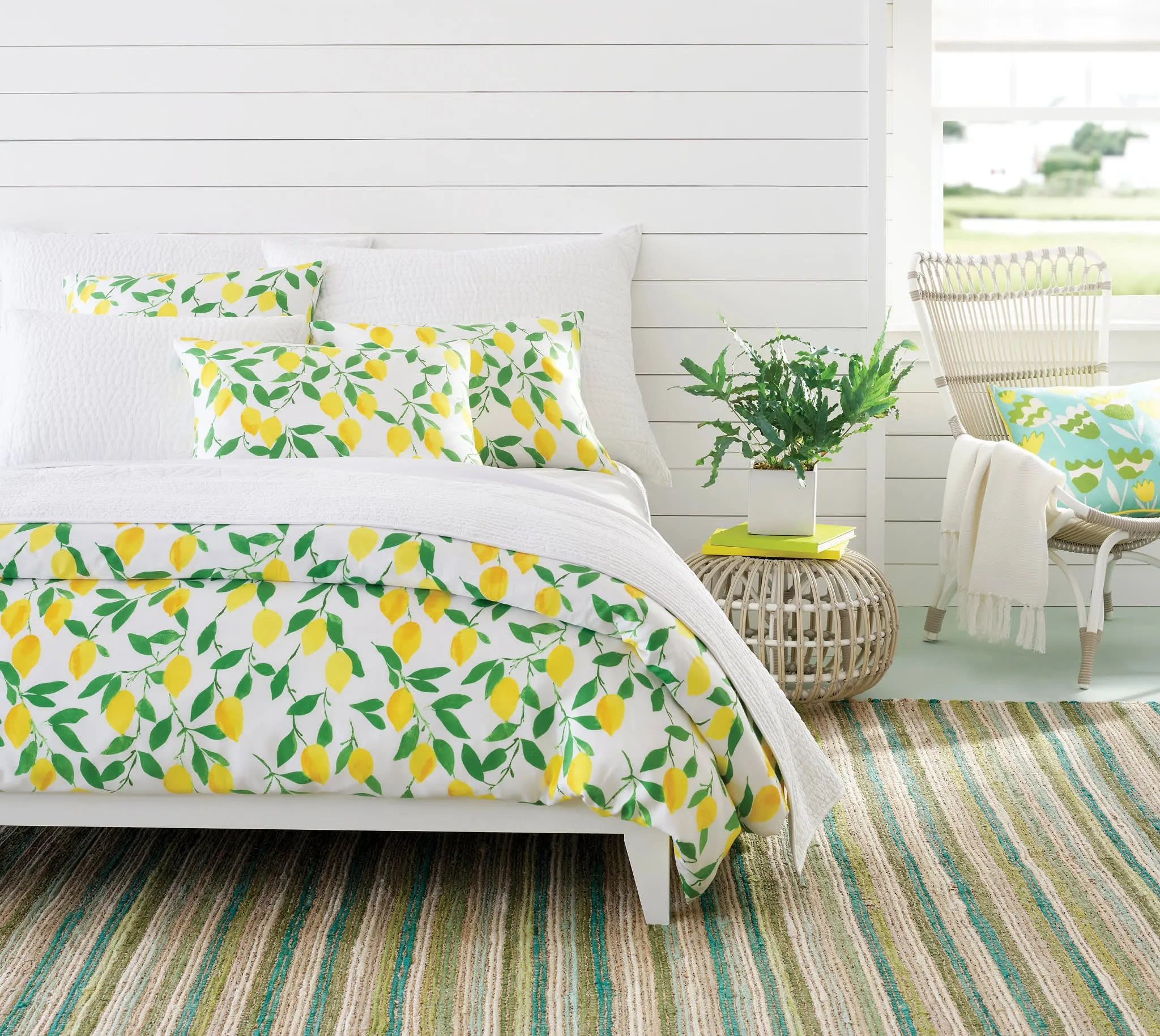 Tea & Toast White Quilt